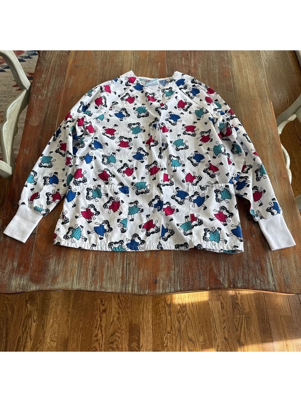 Working Scrubs by White Swan Small Multicolor Doll Print Long Sleeve Scrub Top